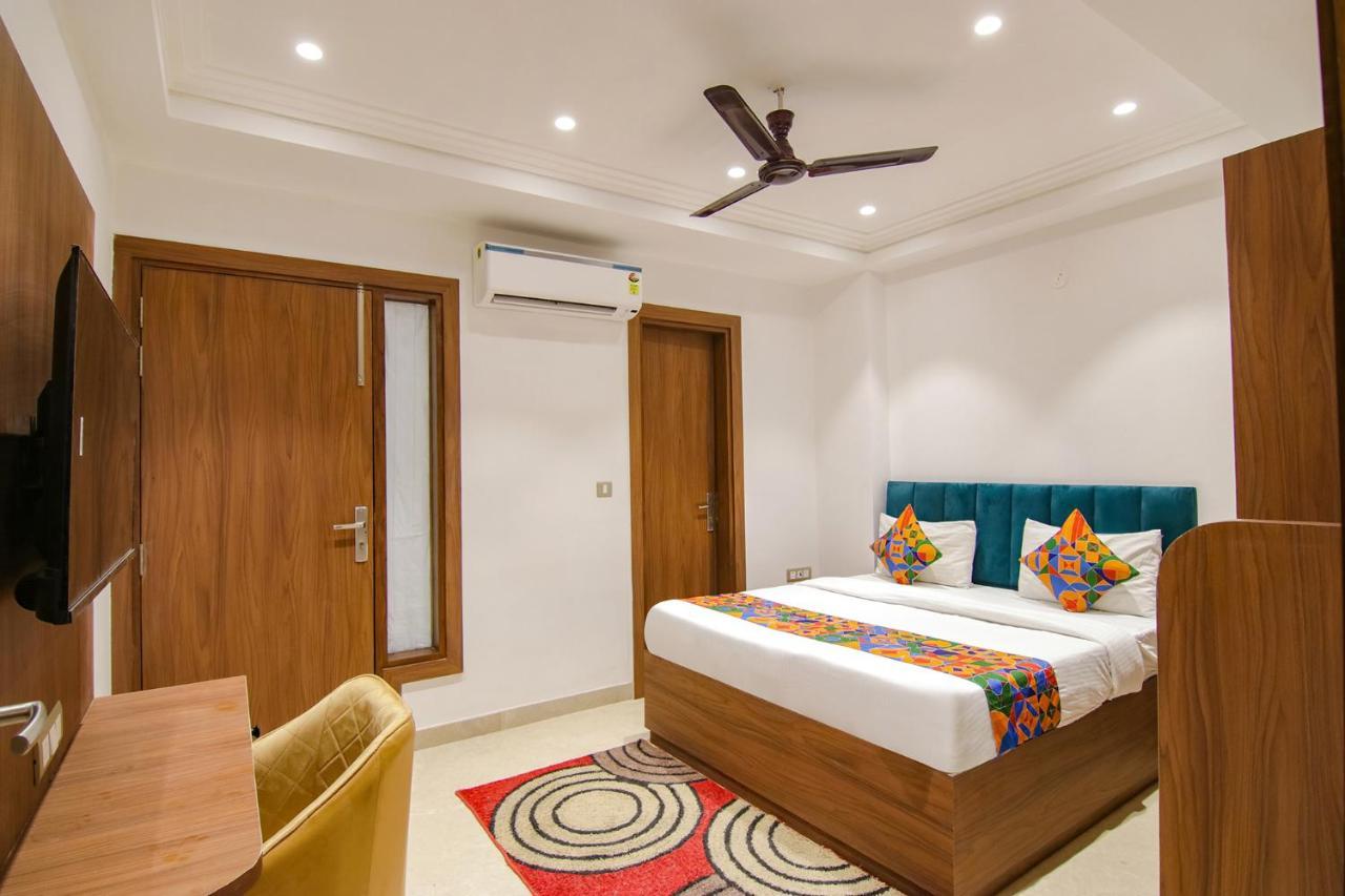 Fabhotel La Serene Bnb- Ashok Vihar New Delhi Luaran gambar